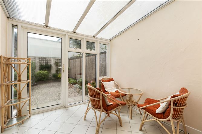 Photo 6 of 11 — 55 Park Court, Sandymount, Dublin 4