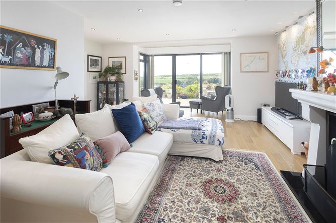 Sea La Vie, Coast Road, Fountainstown, Co. Cork