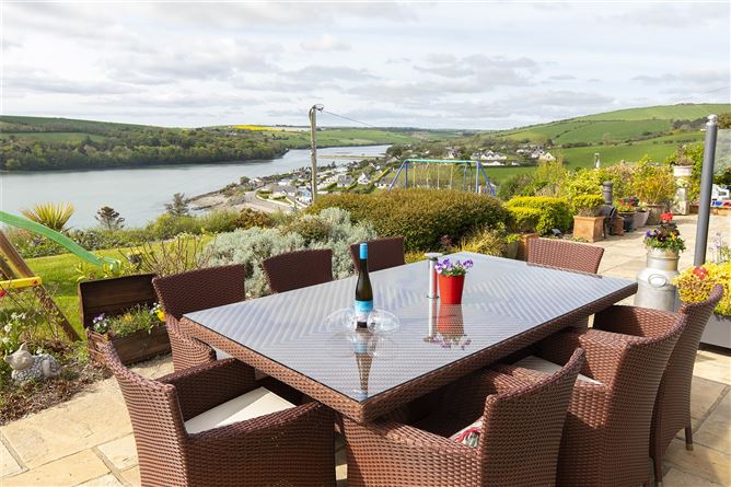Sea La Vie, Coast Road, Fountainstown, Co. Cork