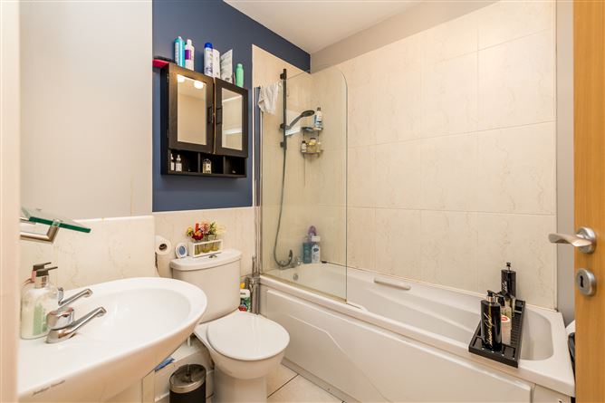 Apt 2 Bradogue Court, Annamoe Road, Cabra, Dublin 7