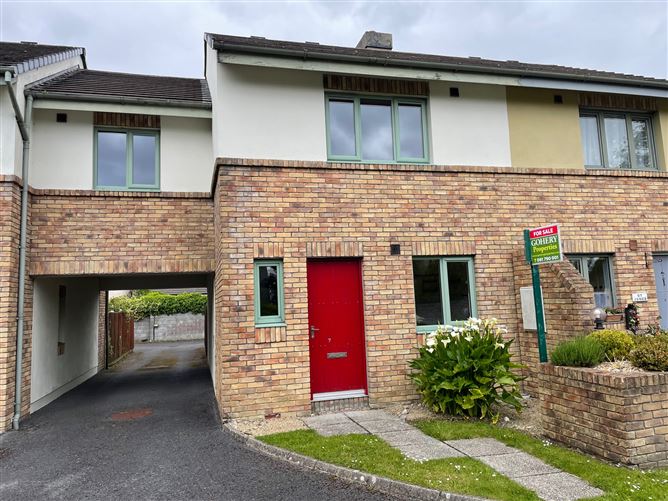 7 Rian Oisin, Salthill, Galway