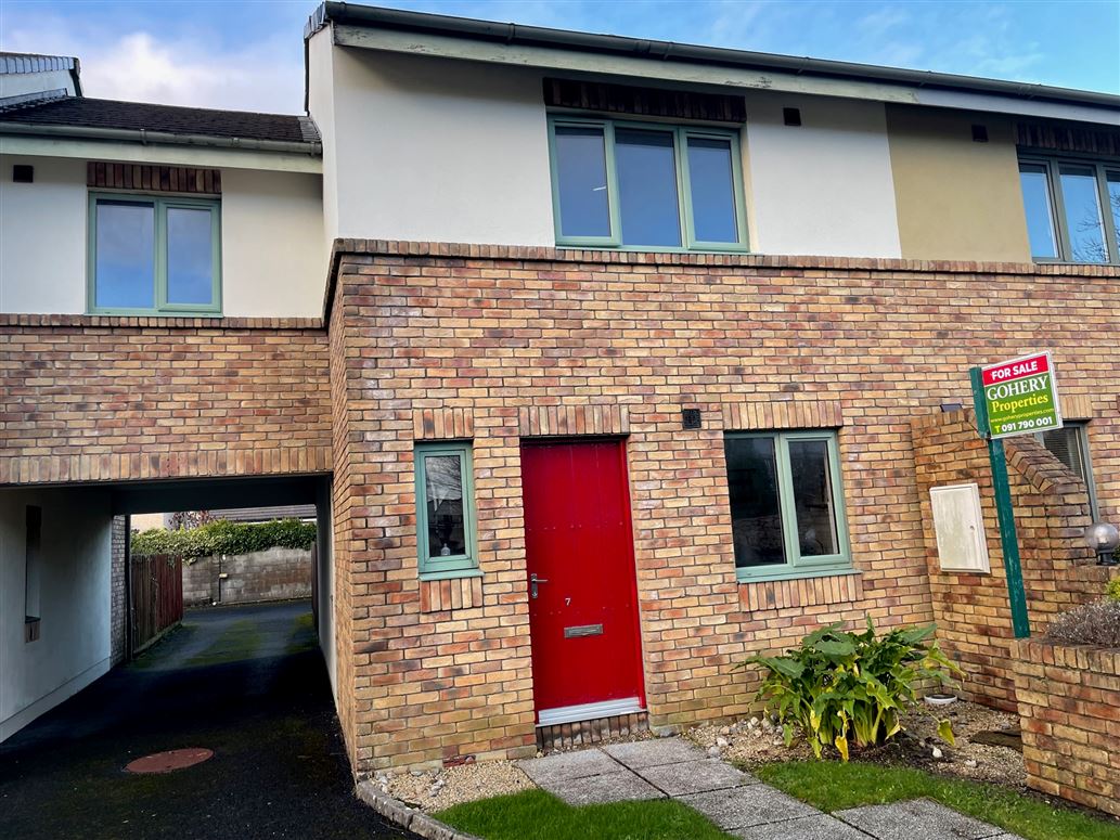 7 Rian Oisin, Salthill, Galway