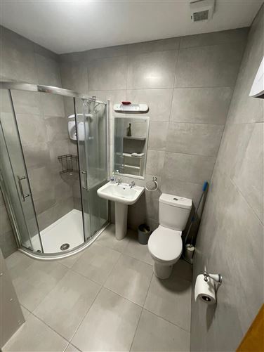7 Rian Oisin, Salthill, Galway