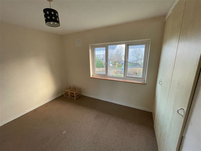 7 Rian Oisin, Salthill, Galway