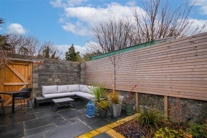 8 Lauderdale Terrace, Bray, Co. Wicklow