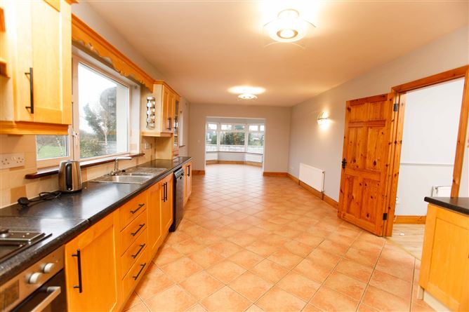 Maglass East, Ballymacelligott, Co. Kerry