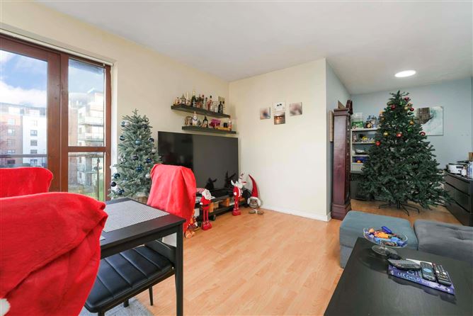 98 Temple Gardens, Northwood, Santry, Dublin 9