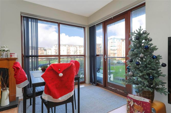 98 Temple Gardens, Northwood, Santry, Dublin 9