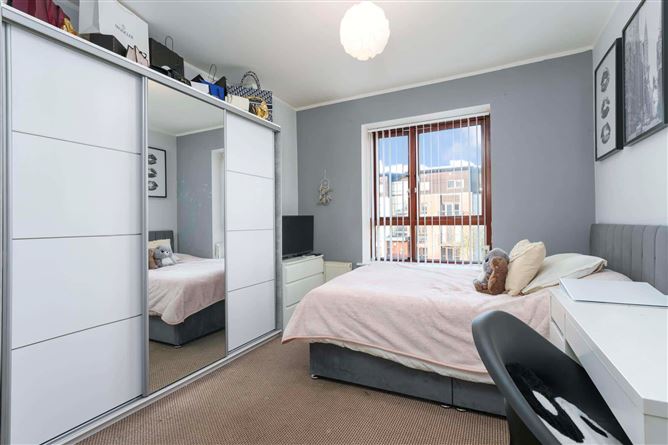 98 Temple Gardens, Northwood, Santry, Dublin 9