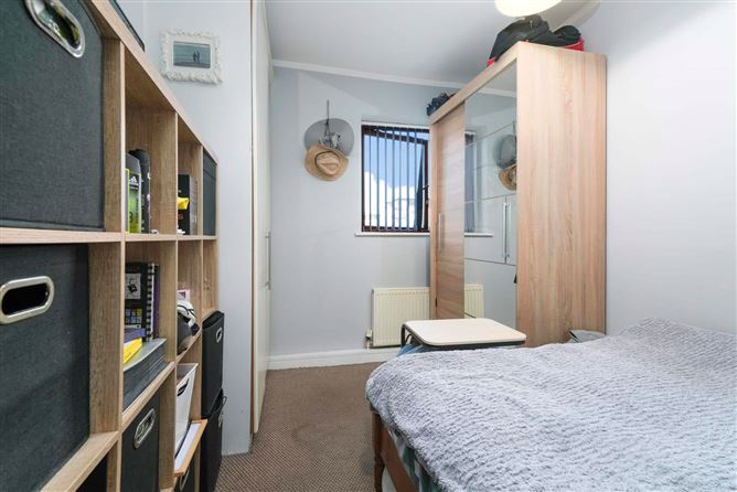 98 Temple Gardens, Northwood, Santry, Dublin 9