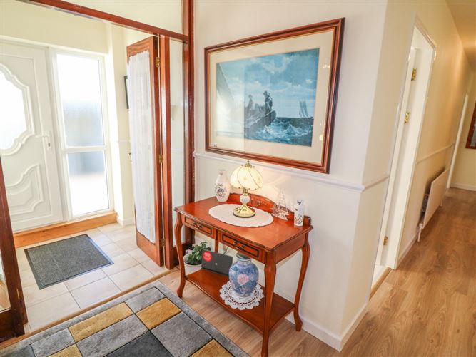 Lavender Cottage, Castletownbere, Co. Cork, Cork