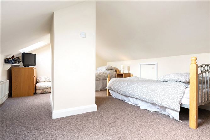 36 Rathsallagh Park, Shankill, Dublin 18