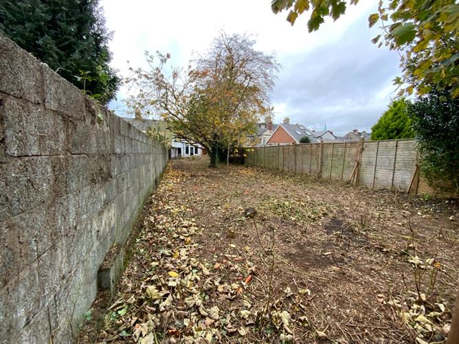 71 Chapel Street, Dundalk, Louth