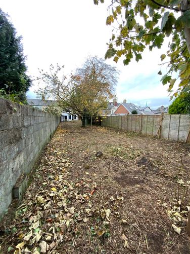 71 Chapel Street, Dundalk, Louth