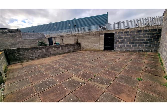 106 st james's road, Greenhills, Dublin 12