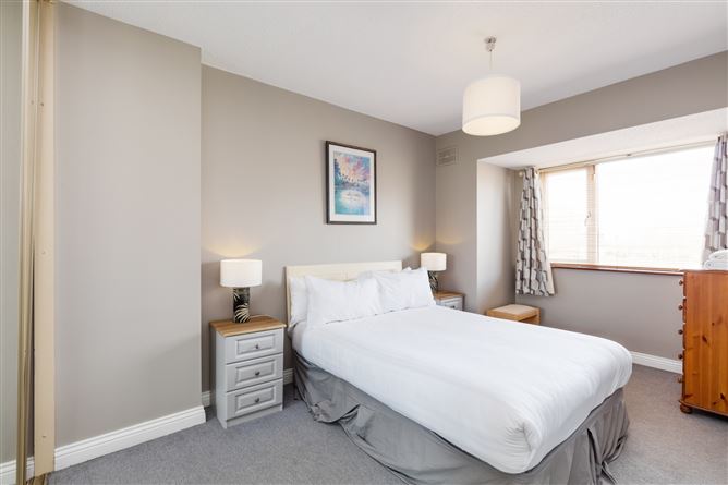 13 Binn Eadair View, Sutton, Dublin 13
