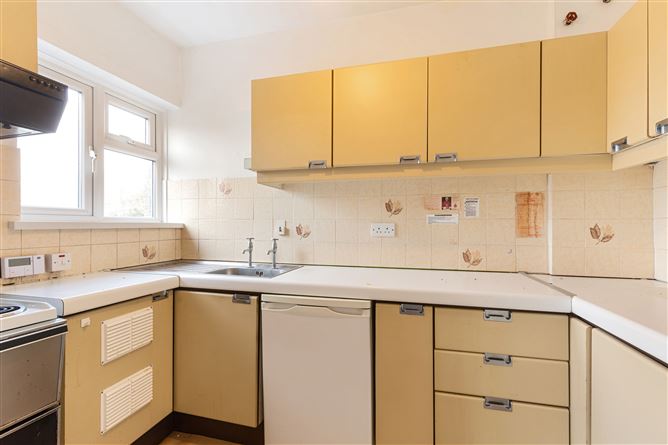 28 Oakley Court, Ranelagh,   Dublin 6