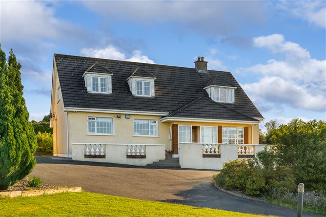 Hillcrest, Highdown Hill, Newcastle, Co. Dublin