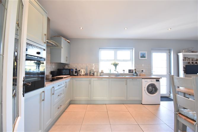 41 Cherryorchard Heights, Enniscorthy, Wexford