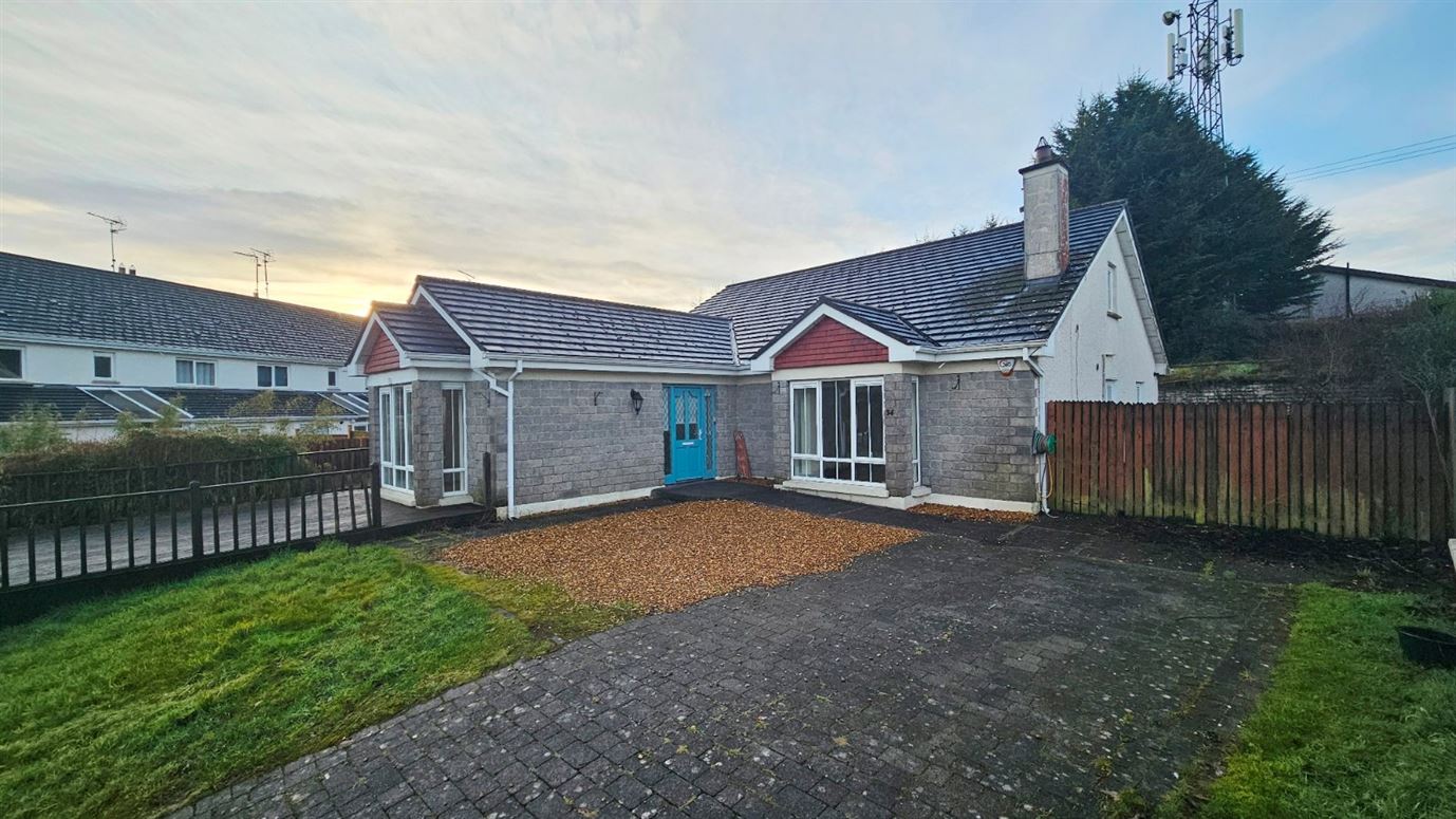 34 River Crescent, Virginia, Co. Cavan