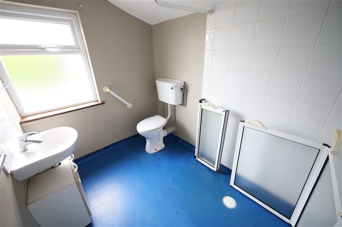 Innishowen, O' Reagans Field, Myrtleville, Cork