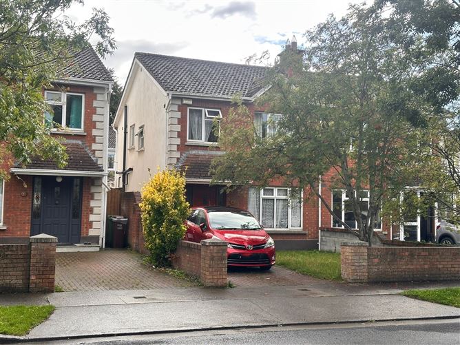 4 Ash Park Grove, Lucan, Co. Dublin