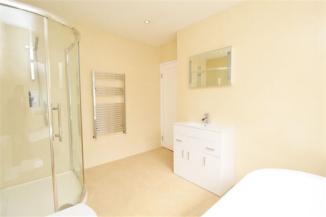 22 Roselawn Walk, Castleknock, Dublin 15