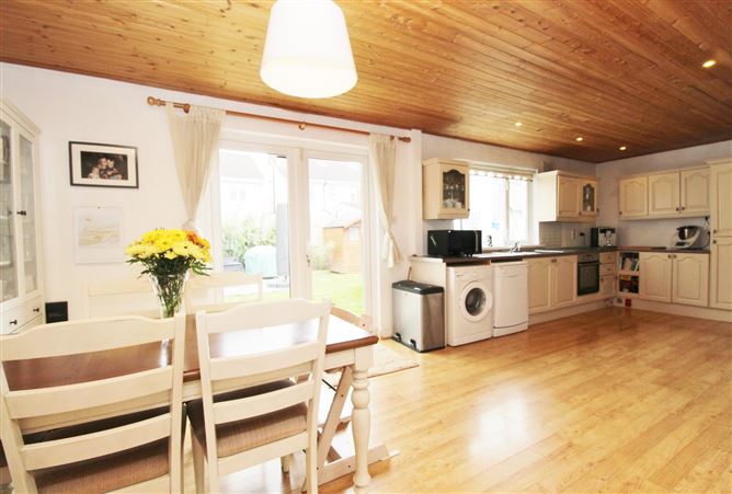 22 Roselawn Walk, Castleknock, Dublin 15