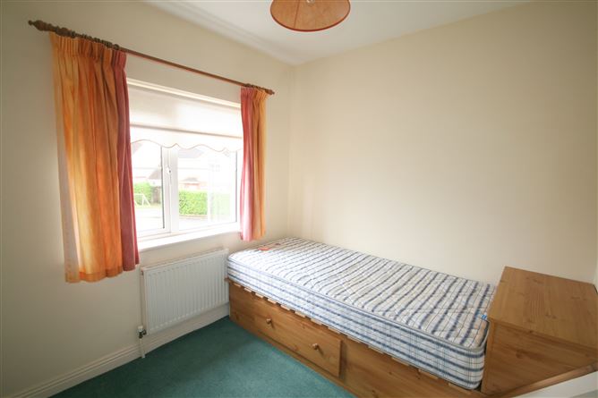 15 Lauriston, The Park, Midleton, Cork