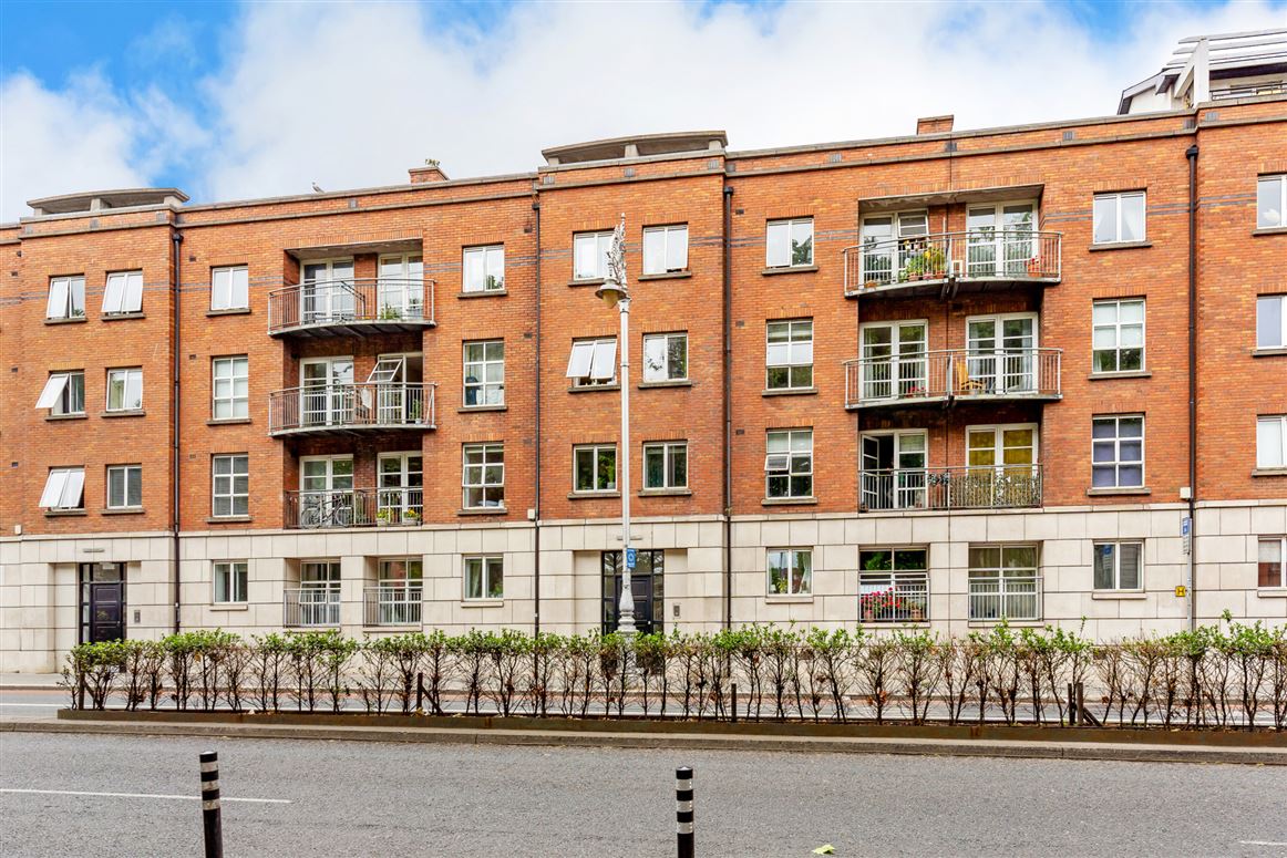 4 Park House, Ardiluan Court, Patrick Street, Dublin 8
