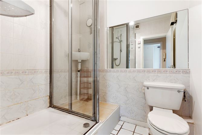 4 Park House, Ardiluan Court, Patrick Street, Dublin 8