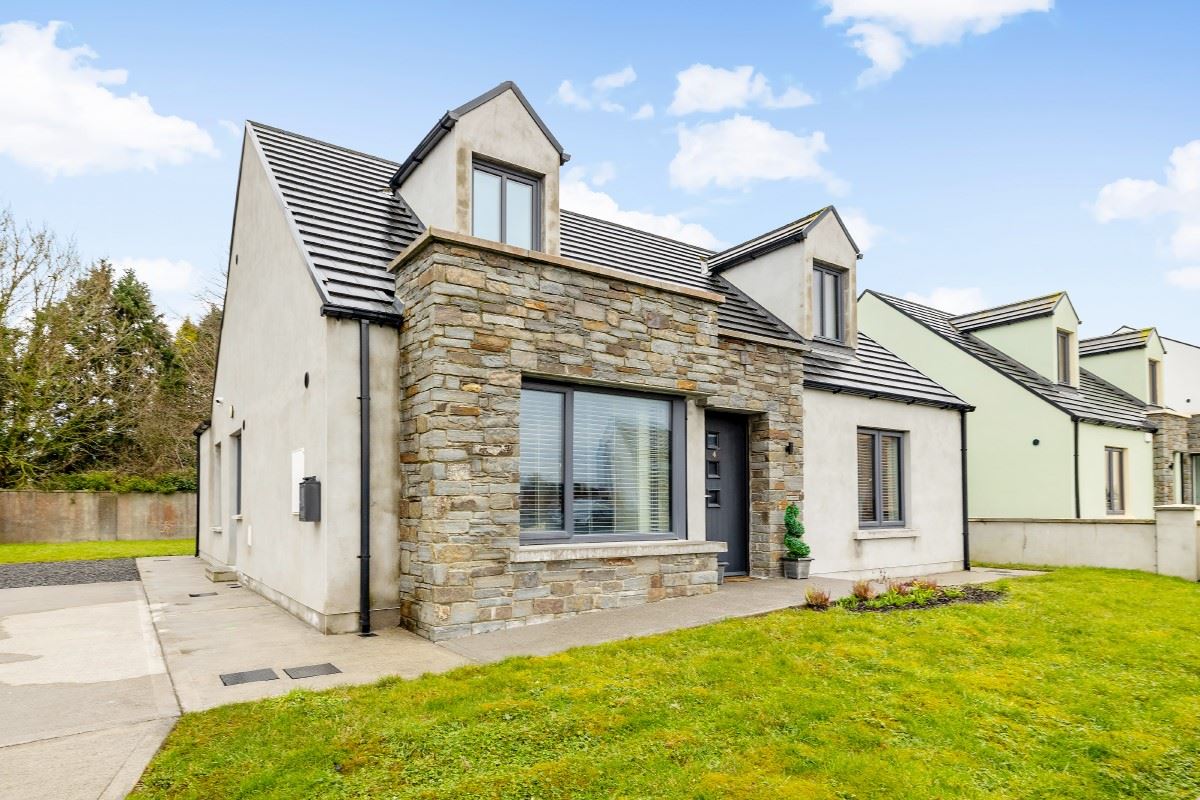 4 Beechgrove, Rathangan, Bracknagh, Offaly