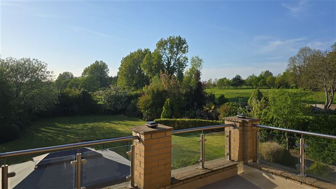 https://photos-a.propertyimages.ie/media/4/8/5/4925584/6adcf293-78b1-4f66-b527-68138a4f3927_l.jpg
