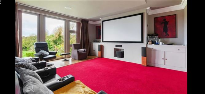 https://photos-a.propertyimages.ie/media/4/8/5/4925584/6adcf293-78b1-4f66-b527-68138a4f3927_l.jpg