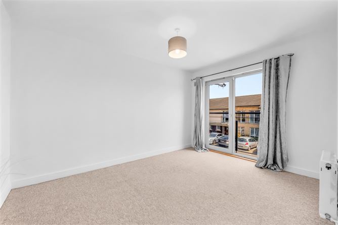 2 Waterside Way, Malahide, County Dublin