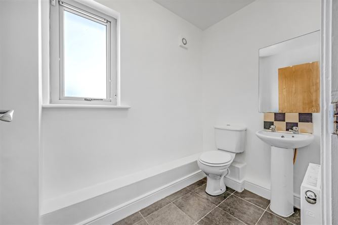 2 Waterside Way, Malahide, County Dublin
