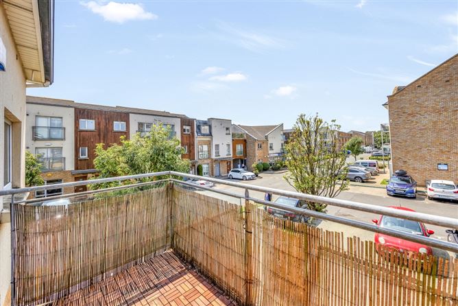 2 Waterside Way, Malahide, County Dublin