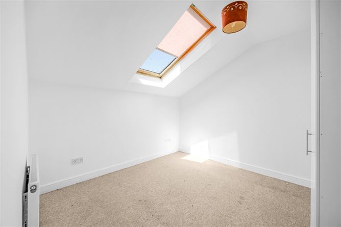 2 Waterside Way, Malahide, County Dublin