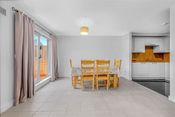 2 Waterside Way, Malahide, County Dublin