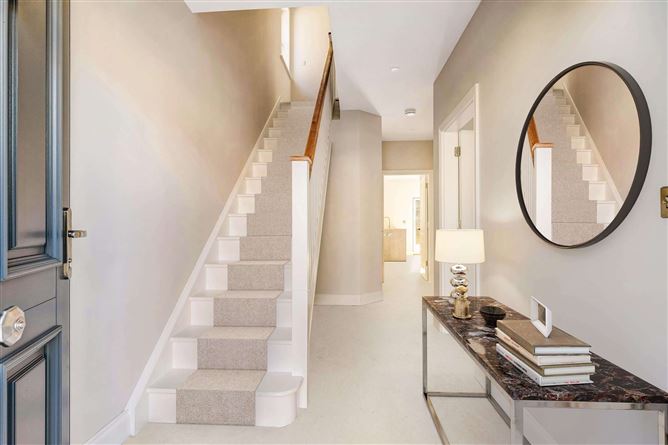 https://photos-a.propertyimages.ie/media/4/8/5/4945584/499d8f08-2a1a-41a5-be5b-d8593fdd4623_l.jpg