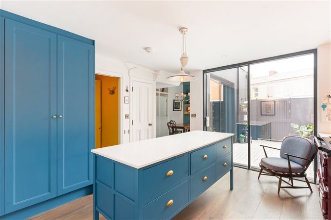1 Seaview, Pembroke Street, Irishtown, Dublin 4