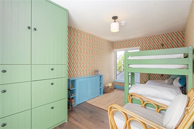 1 Seaview, Pembroke Street, Irishtown, Dublin 4