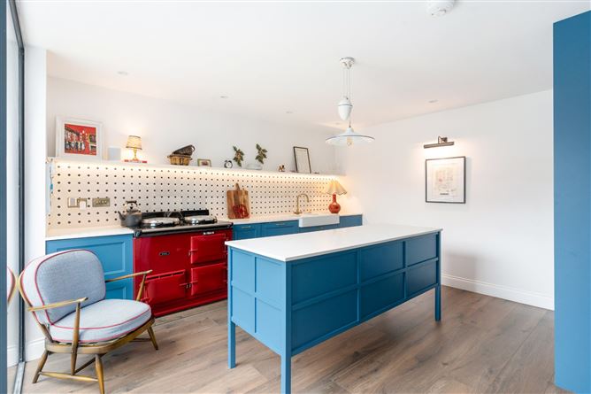 1 Seaview, Pembroke Street, Irishtown, Dublin 4