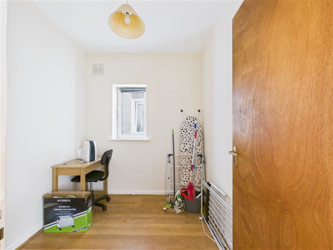 Photo 8 of 14 — 6 Bellair, Close, Bellair Estate, Ballinlough, Cork City