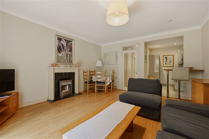 98 Jervis Place, Strand Street, Dublin 1
