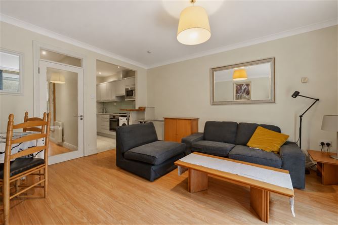 98 Jervis Place, Strand Street, Dublin 1