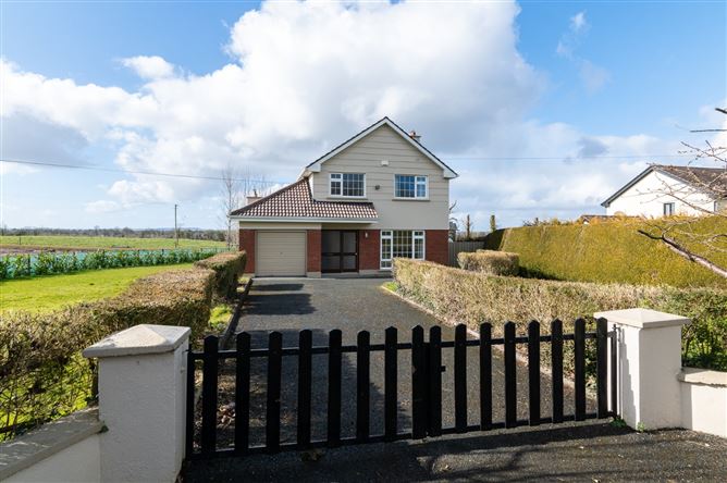 ballagh, newtownforbes, co. longford n39a789