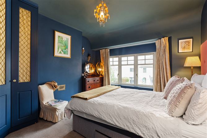 6 Albert Park, Glenageary, Co. Dublin