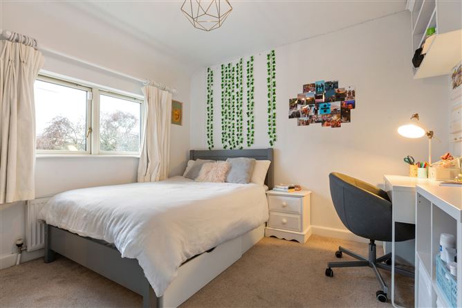 6 Albert Park, Glenageary, Co. Dublin