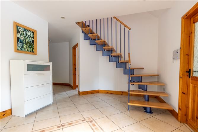 Mount Hillary Holiday Pods, Curraghrour West, Banteer, Cork